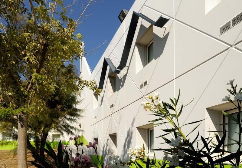 Lemon Hotel Dreux Chartres מראה חיצוני תמונה